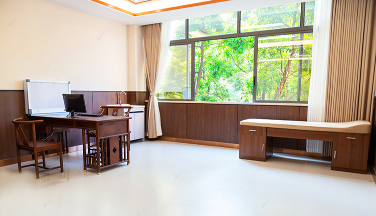 Chinese Medicine Consulting Room