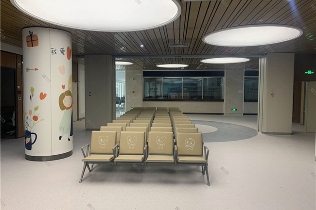  Banan District People's Hospital 