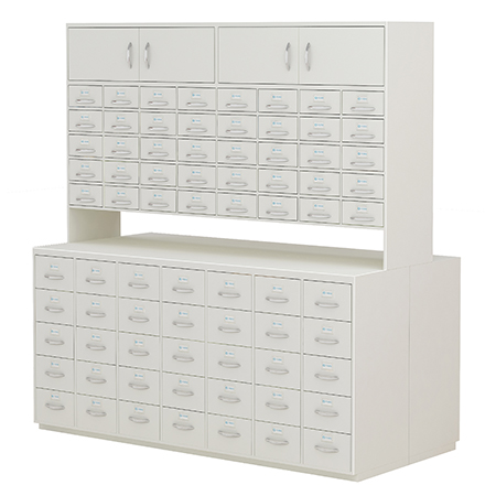 Chinese medicine cabinet in hospital pharmacy