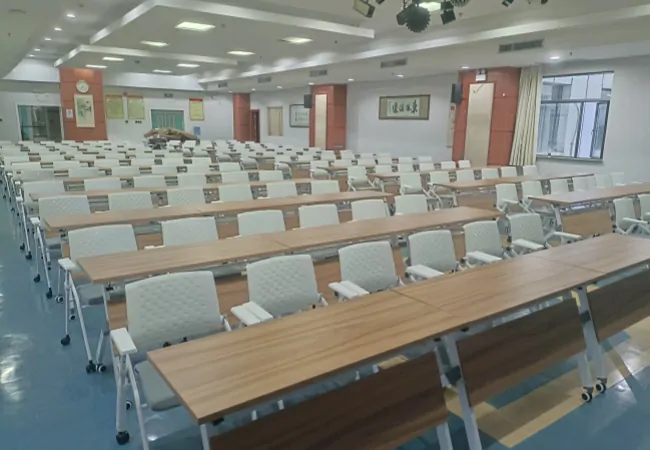 Lecong Hospital Training Room, China.
